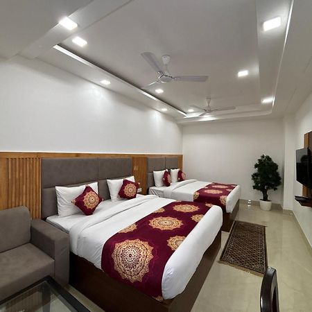 Hotel Arch - Near Aerocity New Delhi Extérieur photo