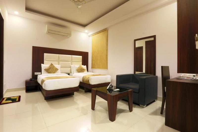Hotel Arch - Near Aerocity New Delhi Extérieur photo