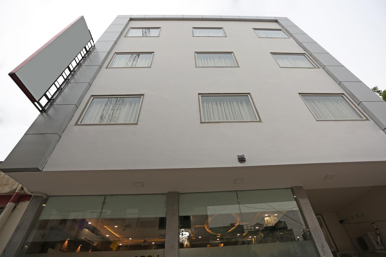 Hotel Arch - Near Aerocity New Delhi Extérieur photo