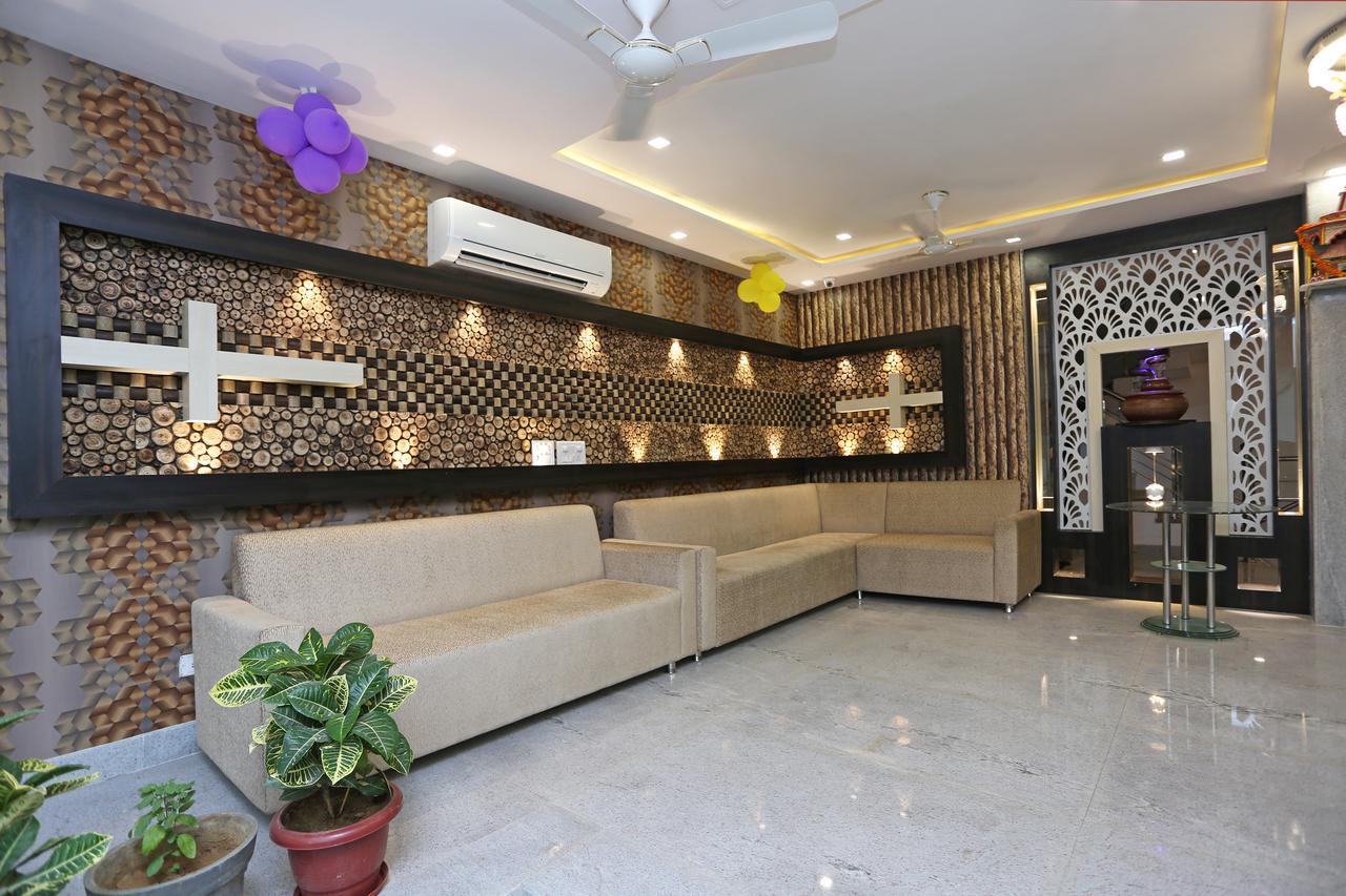 Hotel Arch - Near Aerocity New Delhi Extérieur photo