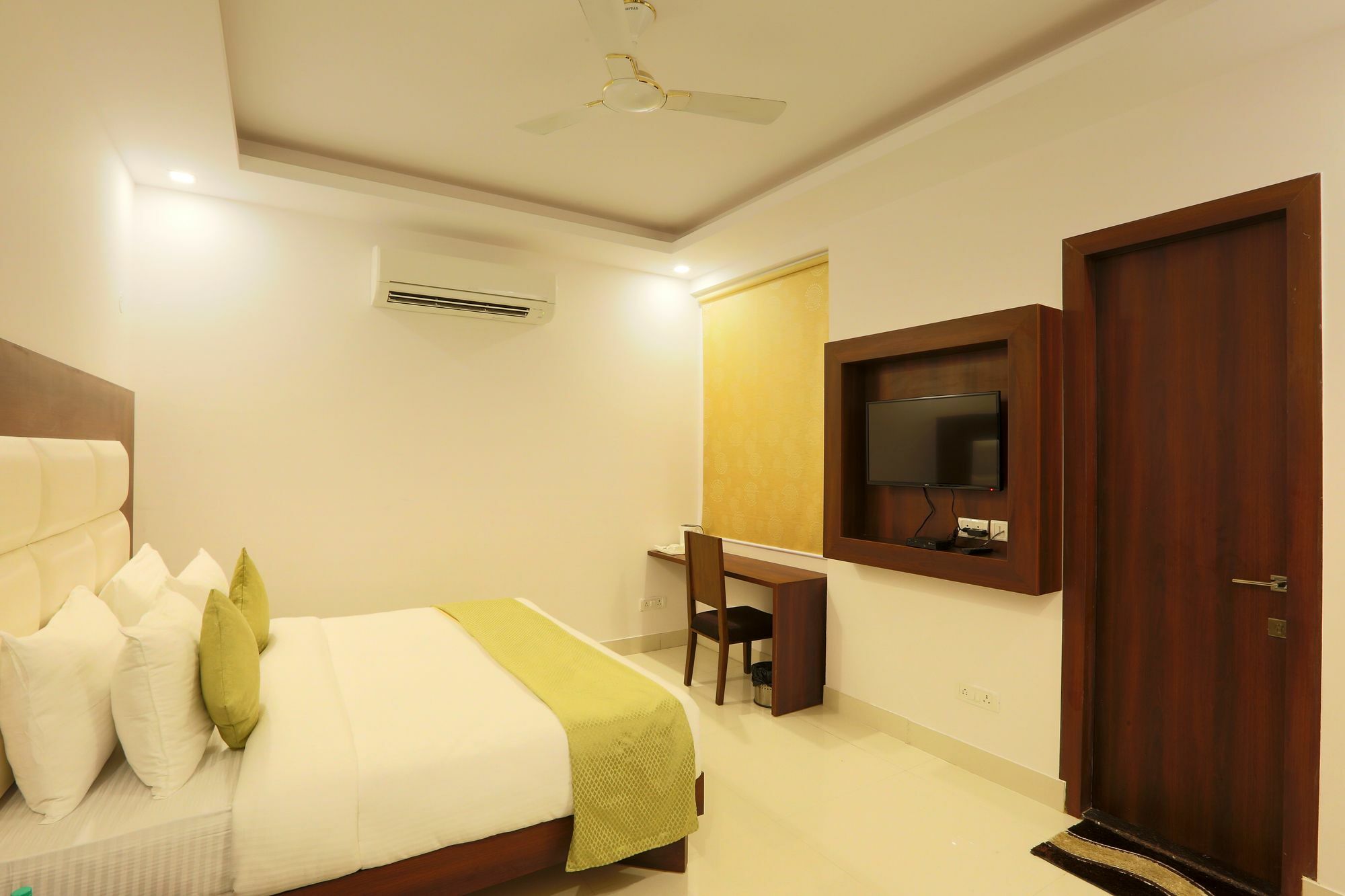 Hotel Arch - Near Aerocity New Delhi Extérieur photo