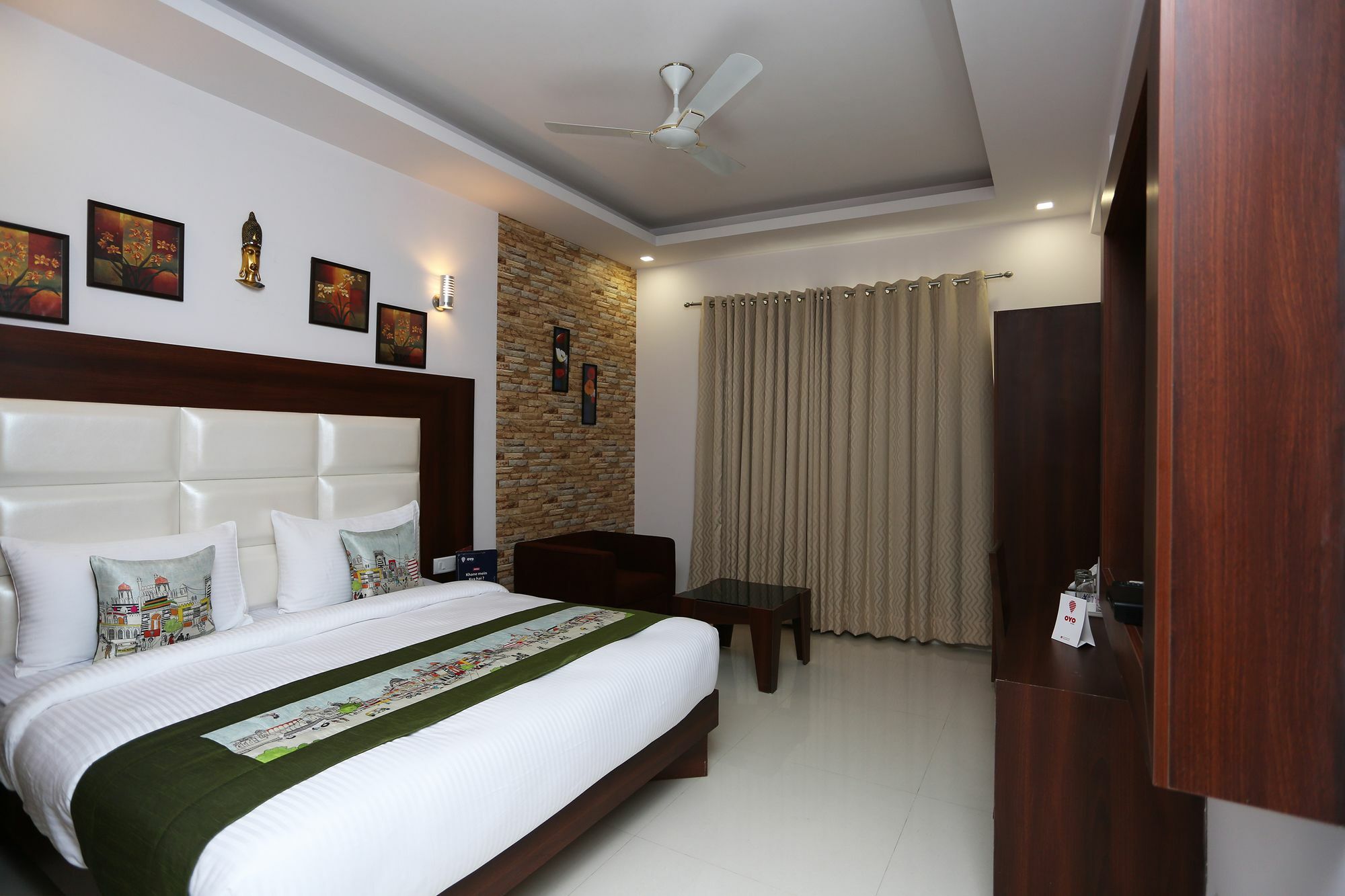 Hotel Arch - Near Aerocity New Delhi Extérieur photo